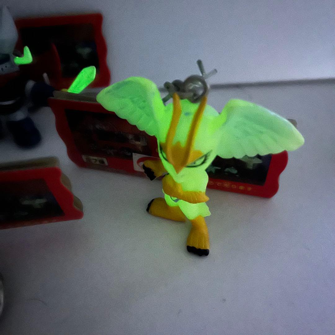 【希少】暗闇で光る　キーホルダー　デビルマン　マジンガーZ コンプ　全7種