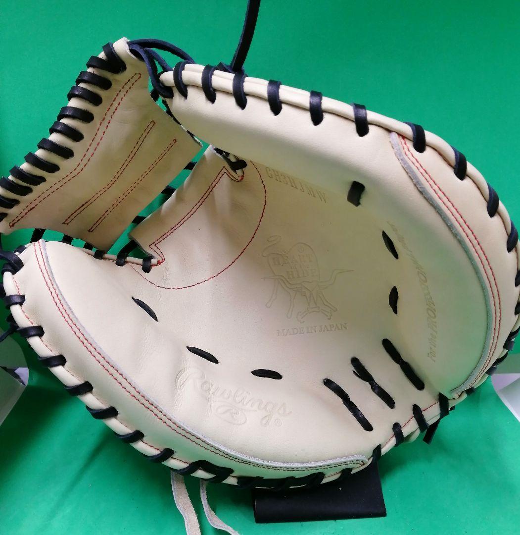 11.日本製Rawlings硬式ミット