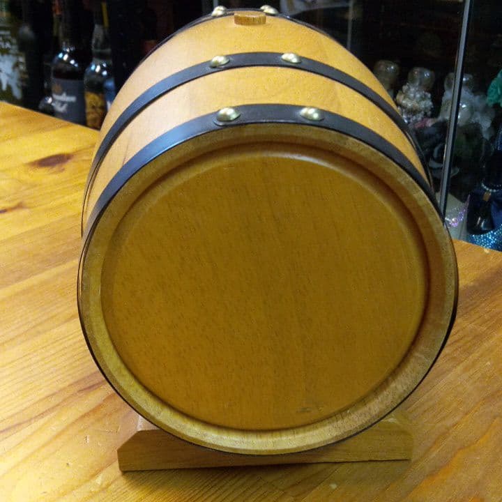 WHYTE & MACKAY　木樽　容量不明