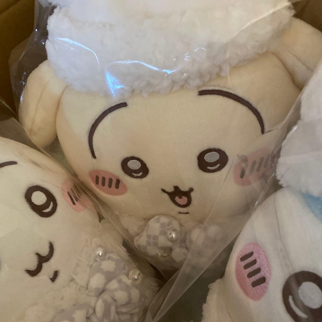 新品タグ付き！ちいかわプレゼントフォーユーなぬいぐるみ3種コンプリート15日まで