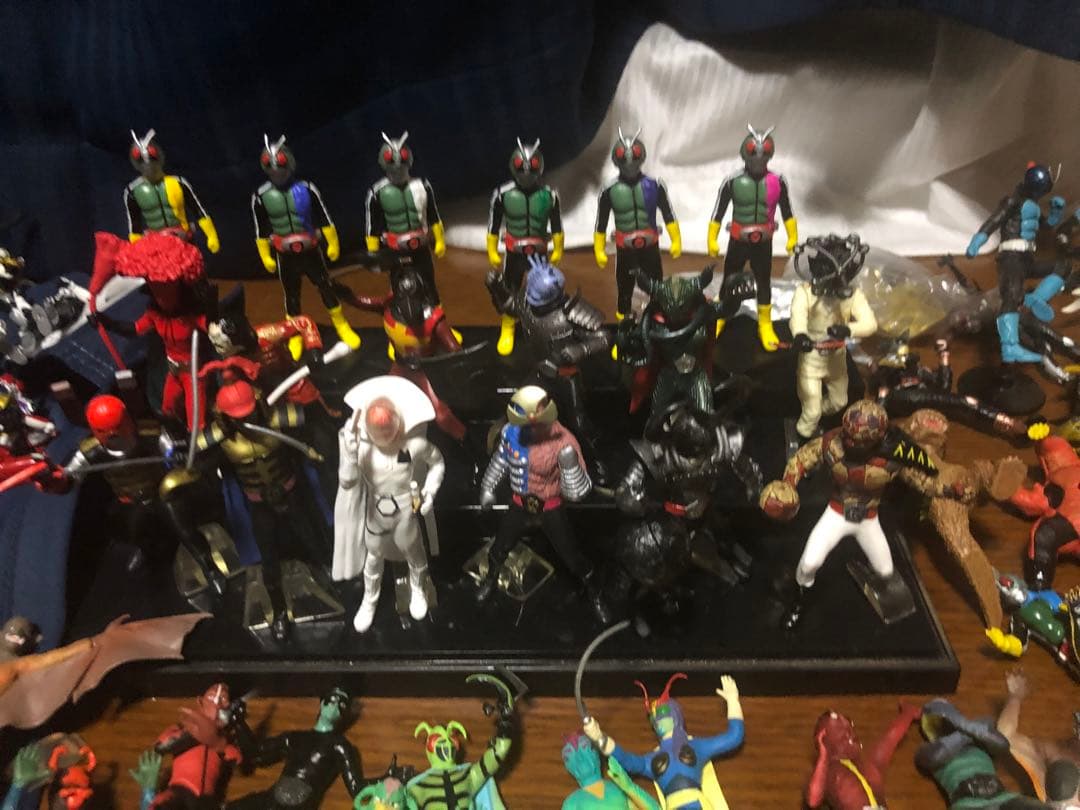 d*2様 仮面ライダー フィギュア HGシリーズ　ガシャポン　フィギュアーツ