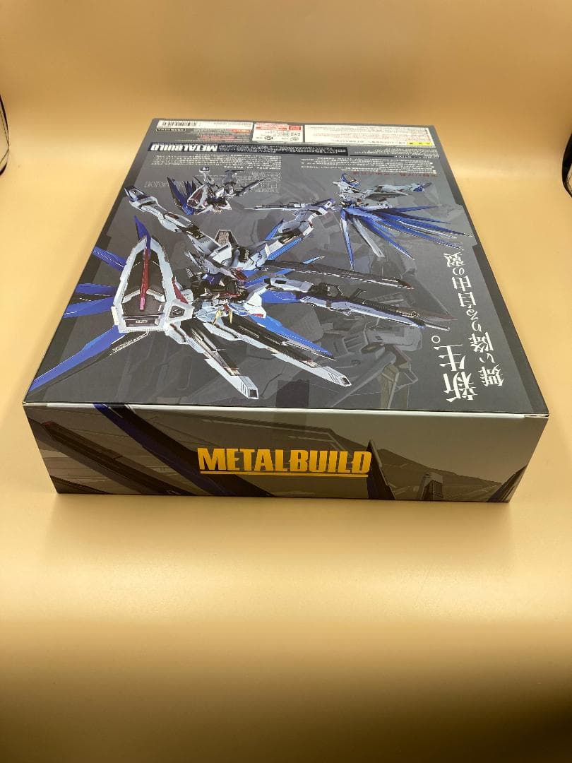 L BUILD フリーダムガンダム CONCEPT 2 箱に傷有り