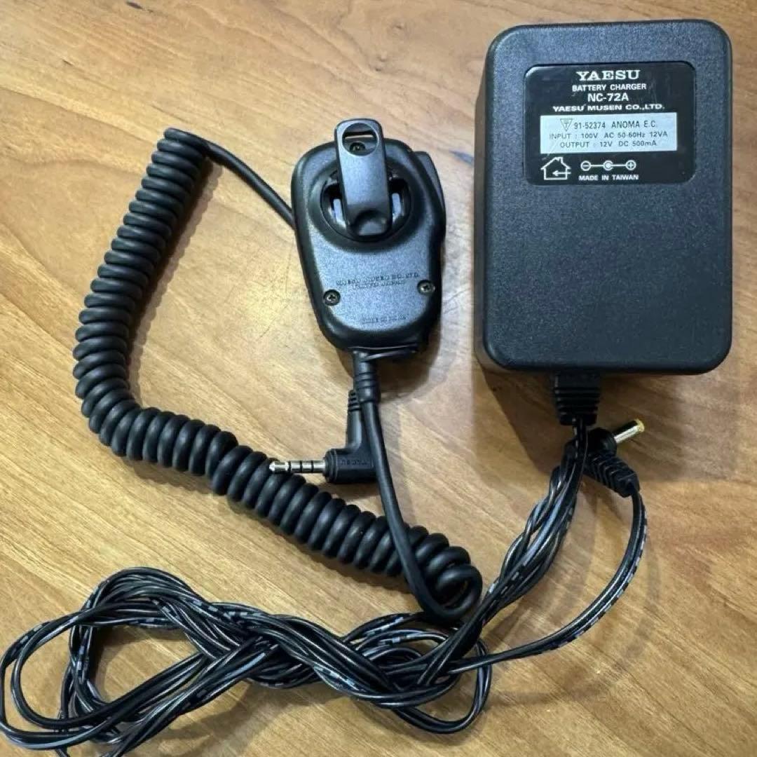 YAESU VX-5 トランシーバー スピーカーマイク、社外アンテナ2本