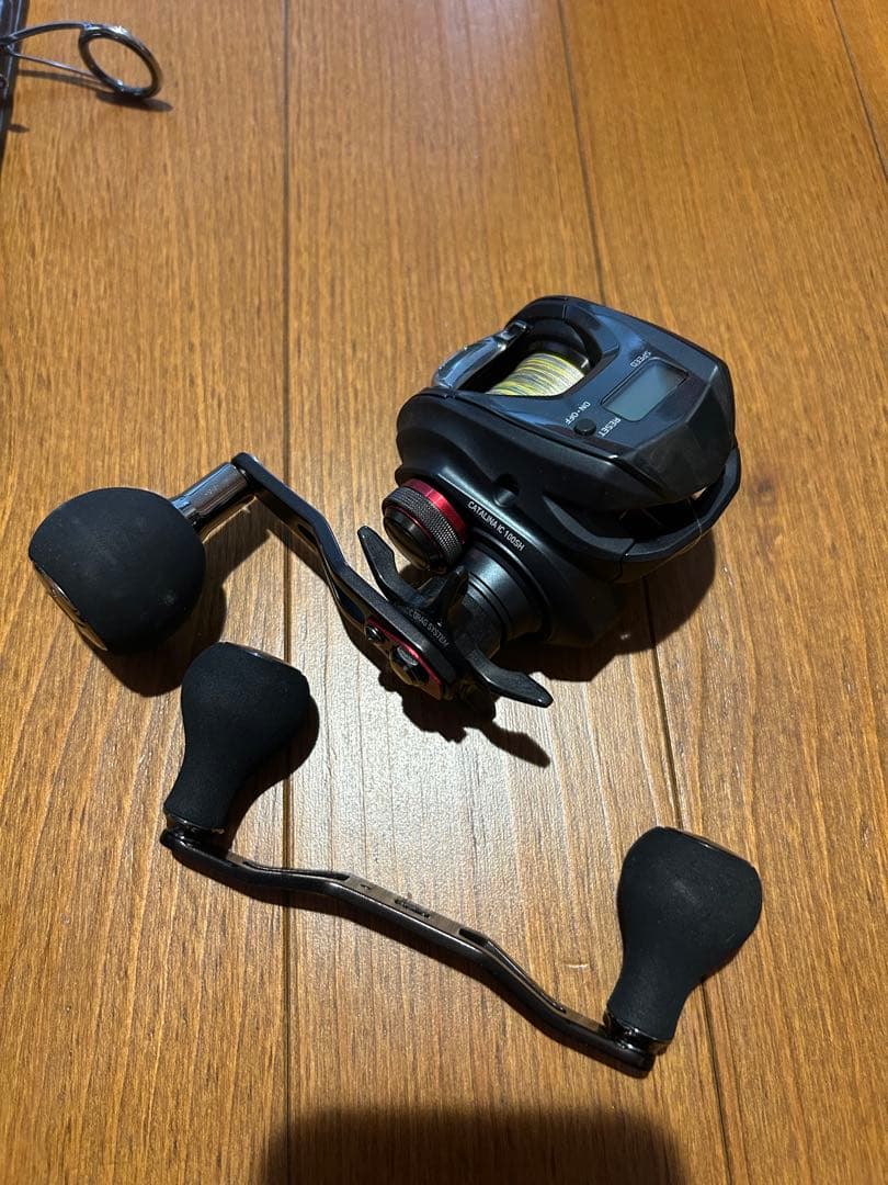CATALINA IC 100SH ベイトリール（値下げ交渉可）