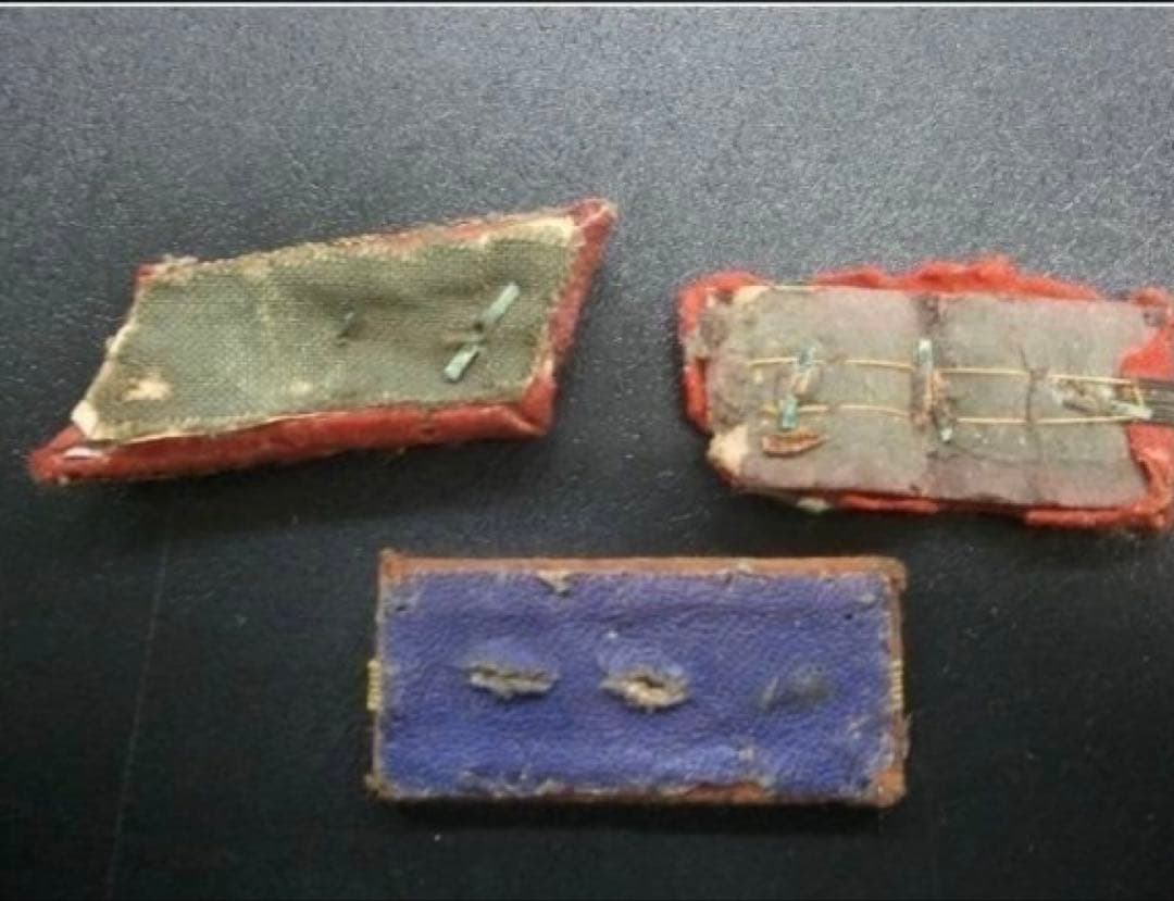 【徽章・記章】社団法人軍短協会 軍短バッジ・旧軍恩欠者全連記章 /階級章