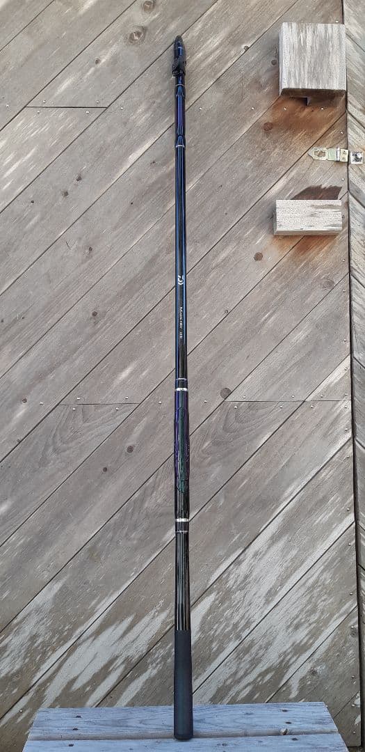 駿*元様 DAIWAインターライン磯竿1.5-520