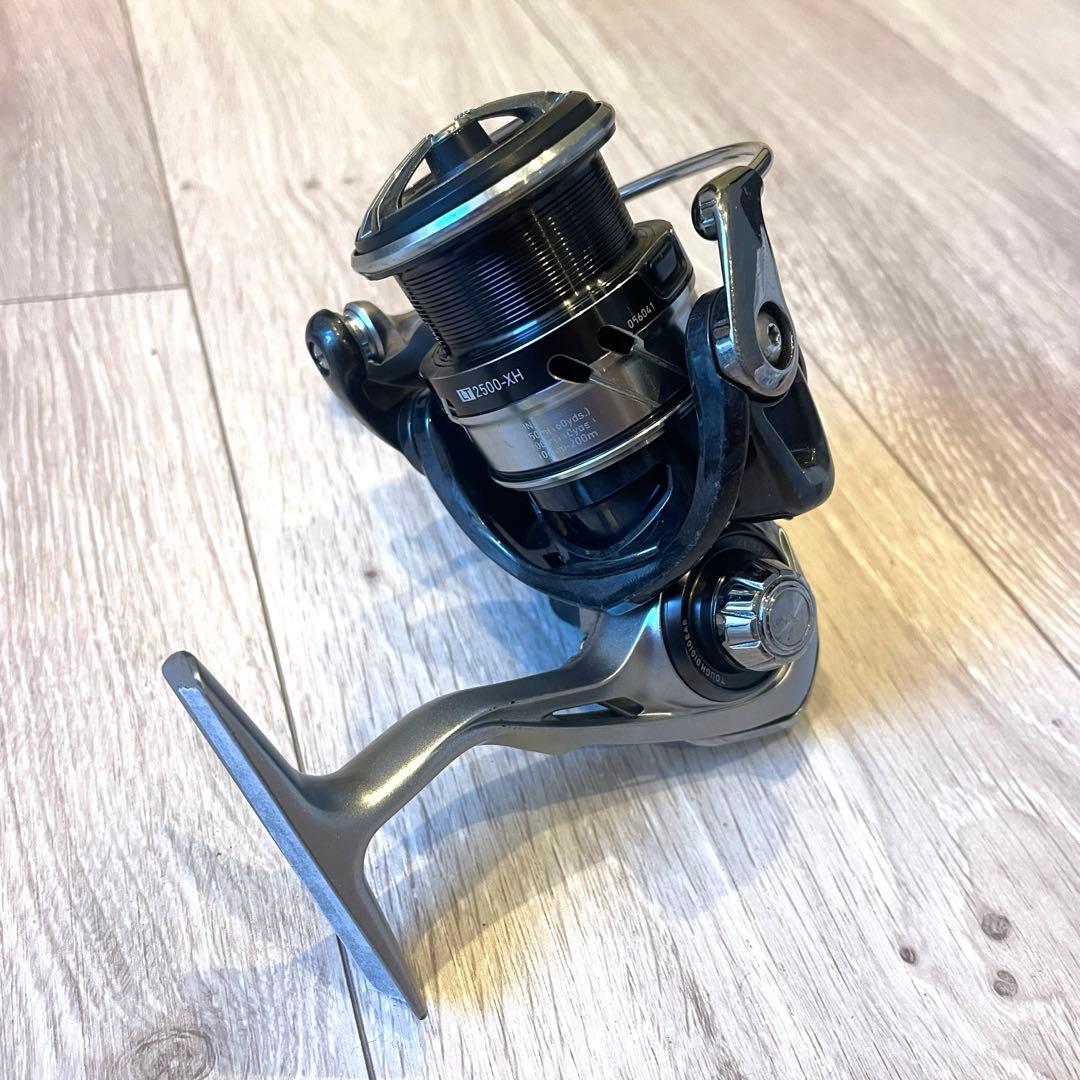 DAIWA　カルディアLT2500-CXH