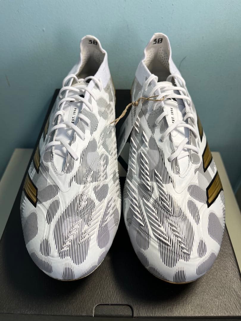 【数量限定】アディダス プレデター エリート FG プレーヤー パック 27.5