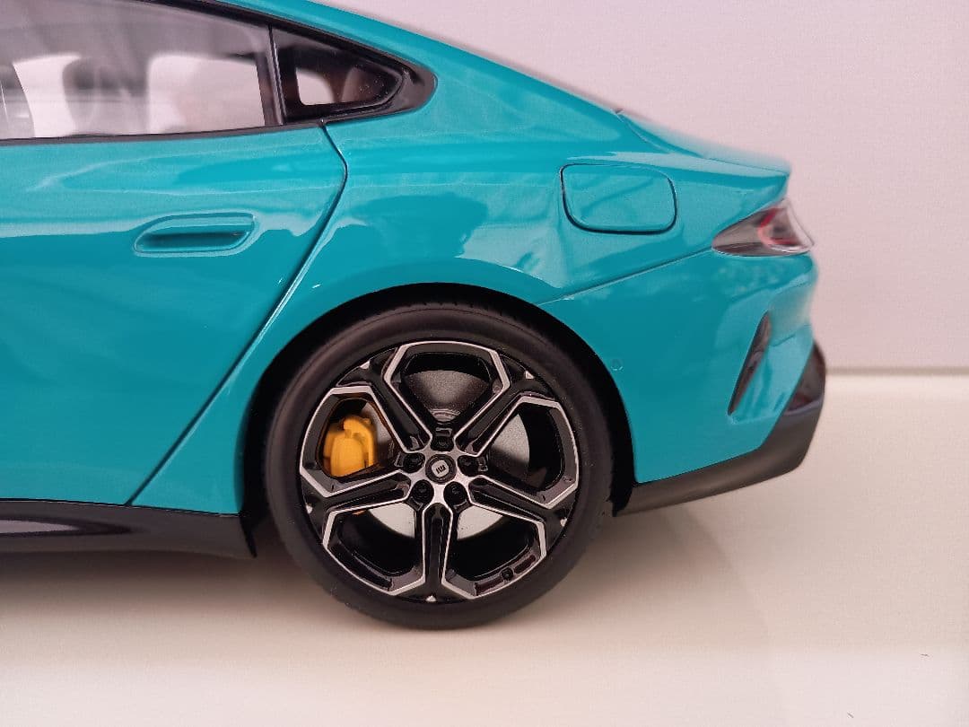 シャオミ 公式 正規品 Xiaomi SU7 1/18 ダイキャストモデル