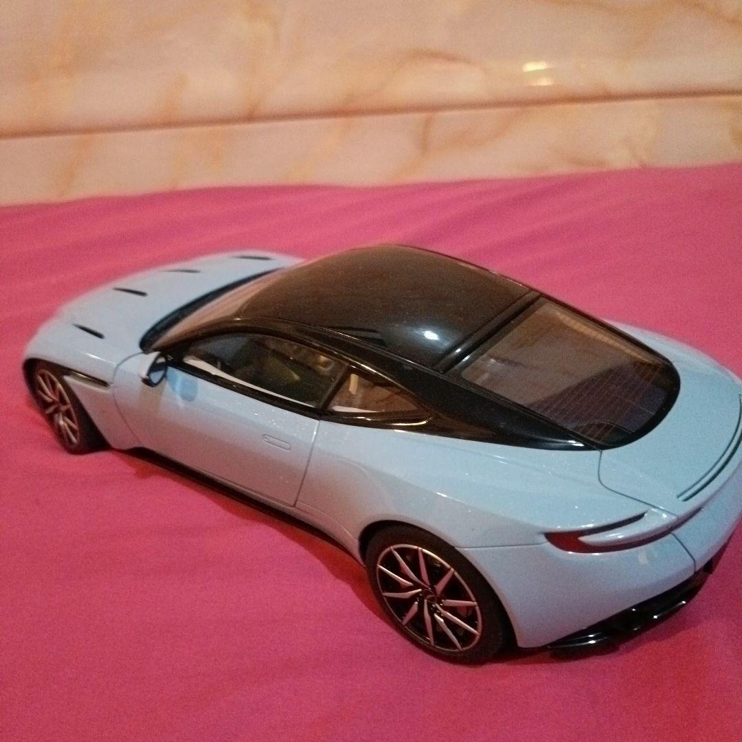 AUTOart 1/18　アストンマーチン DB11 メタリック・ライトブルー