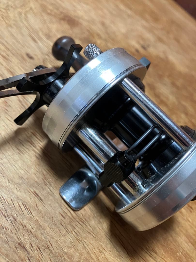 ABU アブ Ambassadeur 2500C アベイルAvailカスタム中古