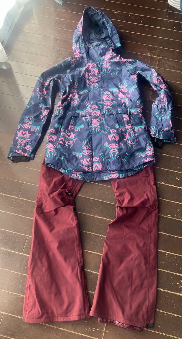 スノーボードウェアセット（女性用）