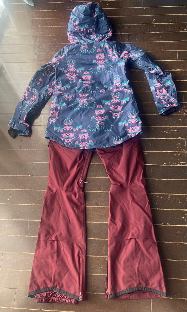 スノーボードウェアセット（女性用）