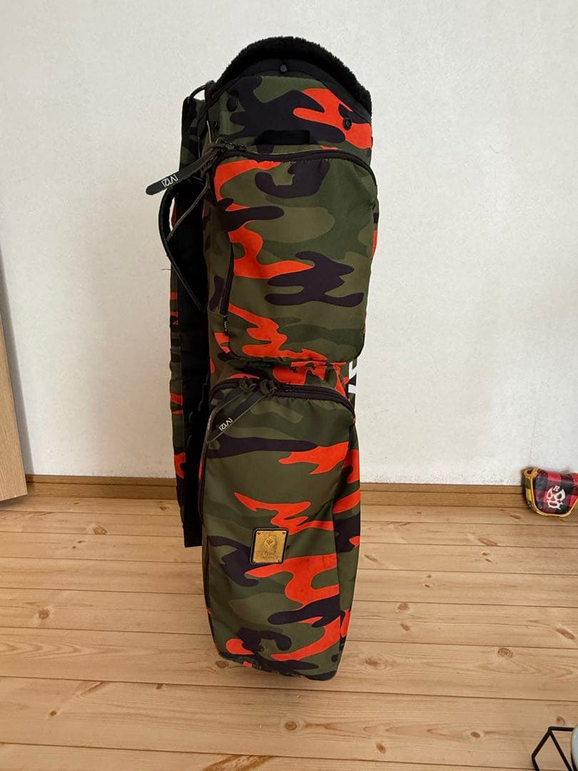 Ｖ12迷彩キャディバッグ　おまけ付き