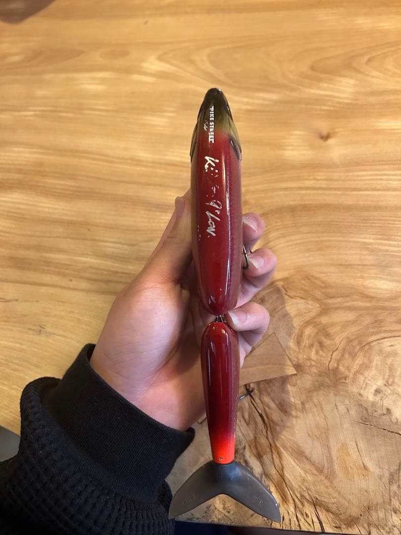 クラッシュナインlow コカニーレッド