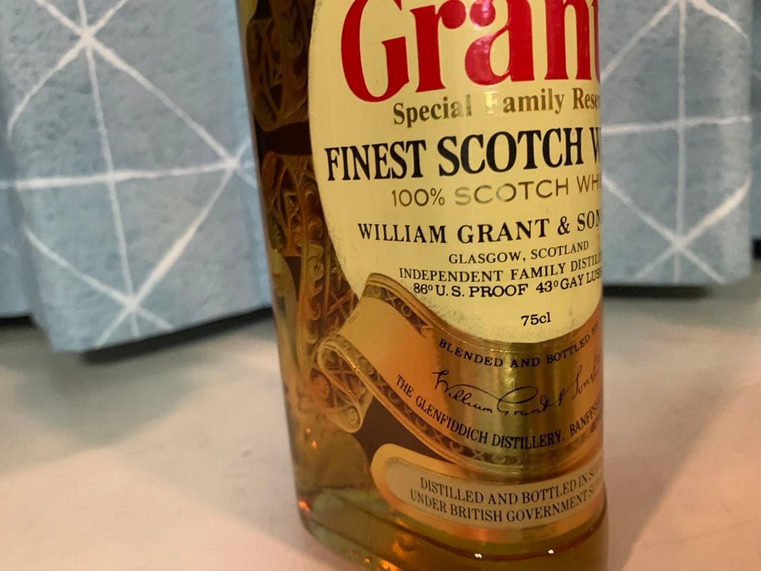 【最終値下げ】ウィスキー　ウィリアムグランツ　スコッチ　洋酒　古酒