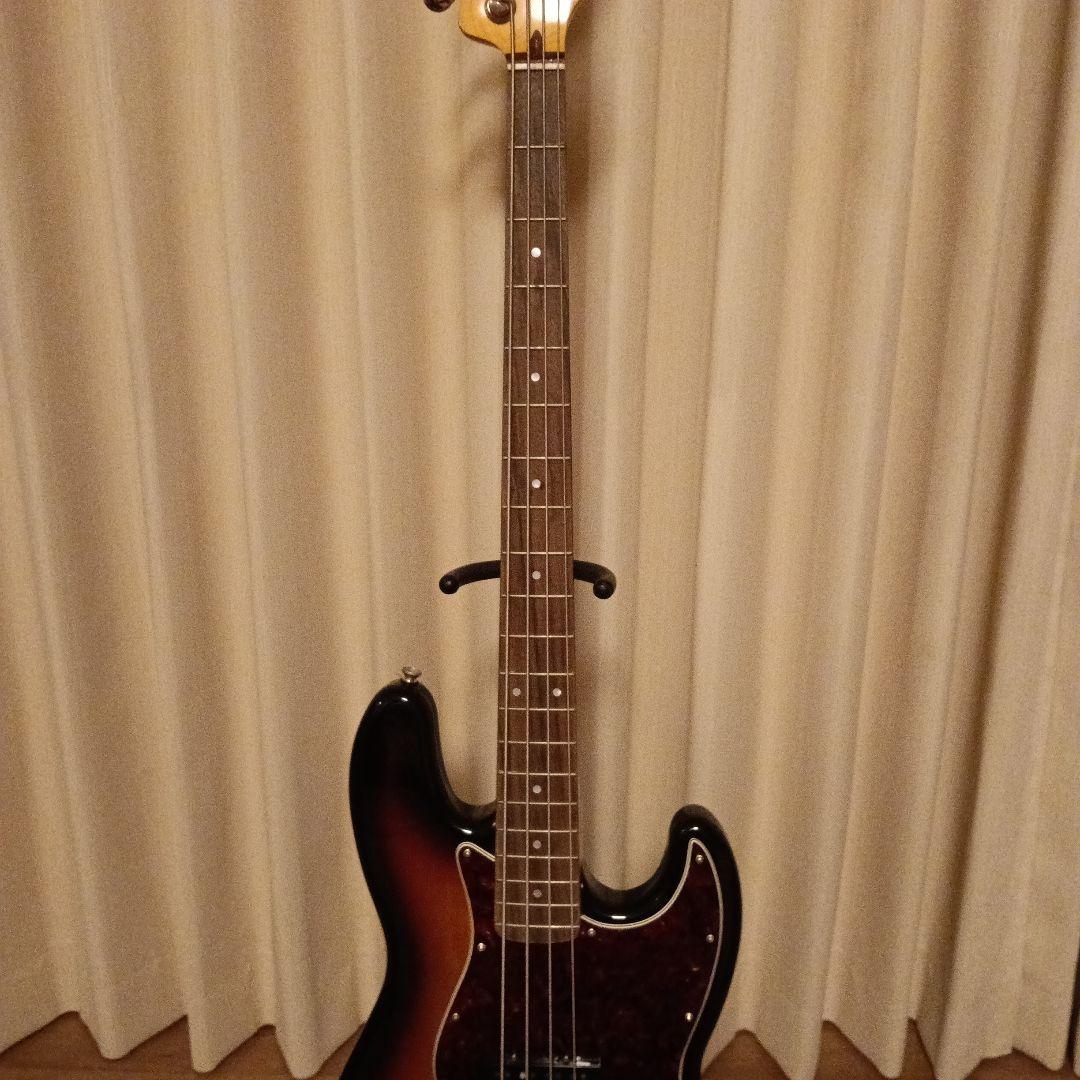 SQUIER スクワイヤ Classic Vibe '60s JazzBass