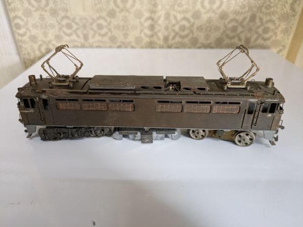 Y【ジャンク品】鉄道模型 EF18形 電気機関車 欠品あり 部品取り S