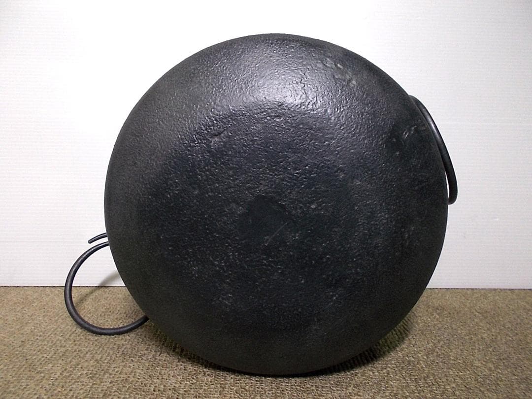 良品 磨入子桑色置炉 良品茶釜 未使用虫食い五徳 釜環 茶道具 送料込み