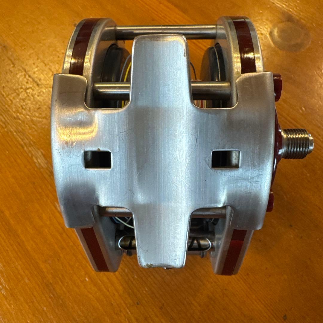 リール RYOBY Adventure 103