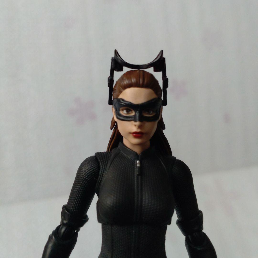 S.Hフィギュアーツ　キャットウーマン