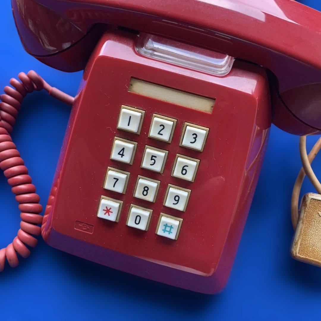 昭和レトロ！赤いプッシュボタン式電話 　１９７０～８０年代物/希少品