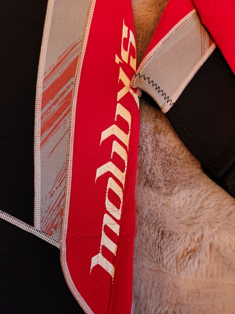 mobby's　ウェットスーツ　2ピース