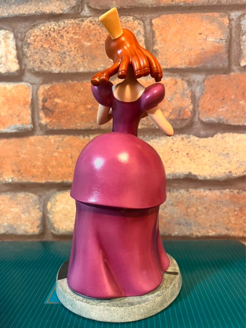 アナスタシア(シンデレラ) ヴォルトディズニークラシックコレクション(WDCC)