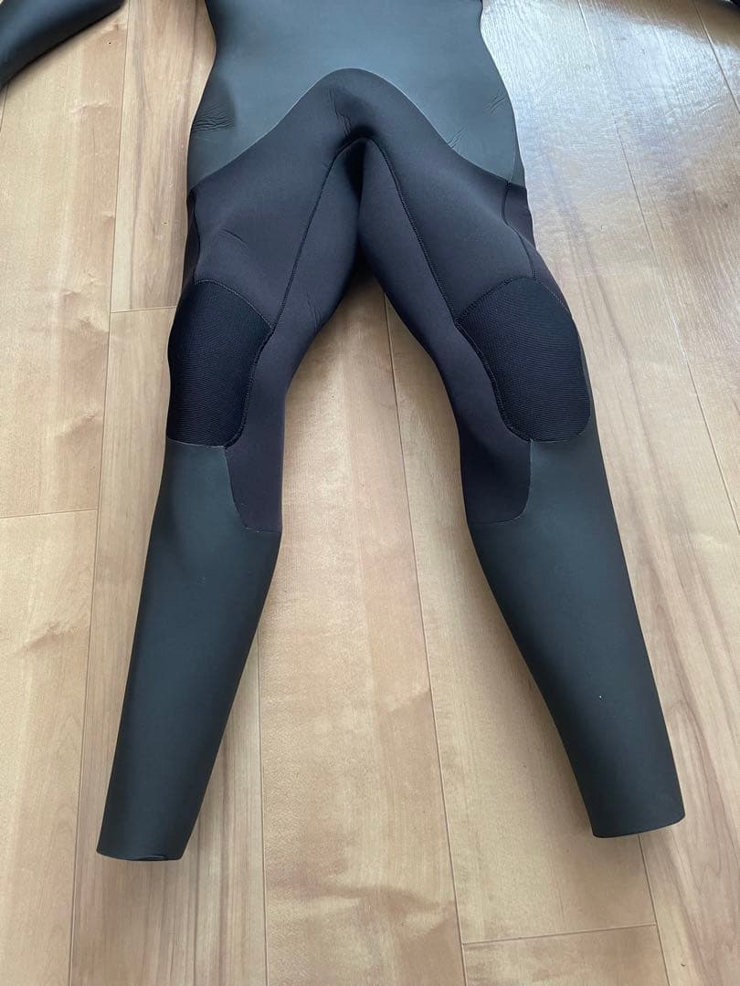 Bewet ブラック フルスーツ