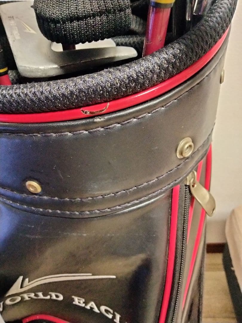 WORLD EAGLE キャディバッグ ブラック/レッド　マーク