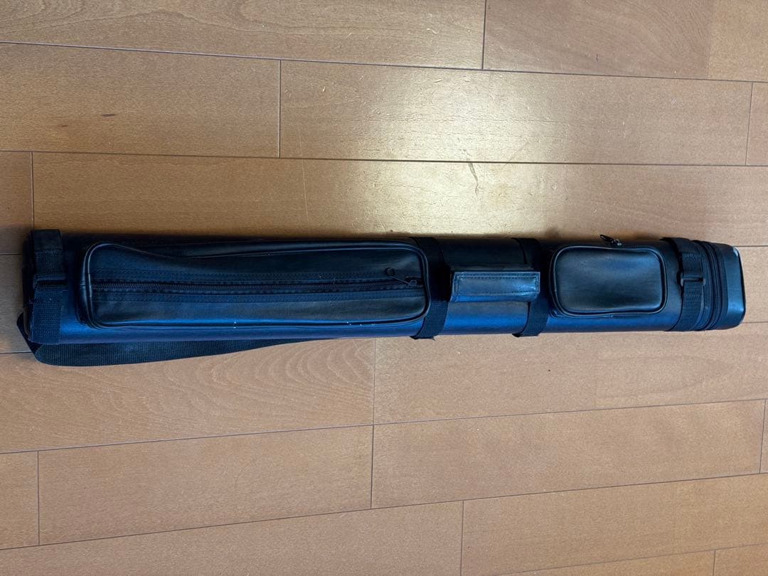 Predator 314 ビリヤードキュー 黒と白のコンビネーション （2本）