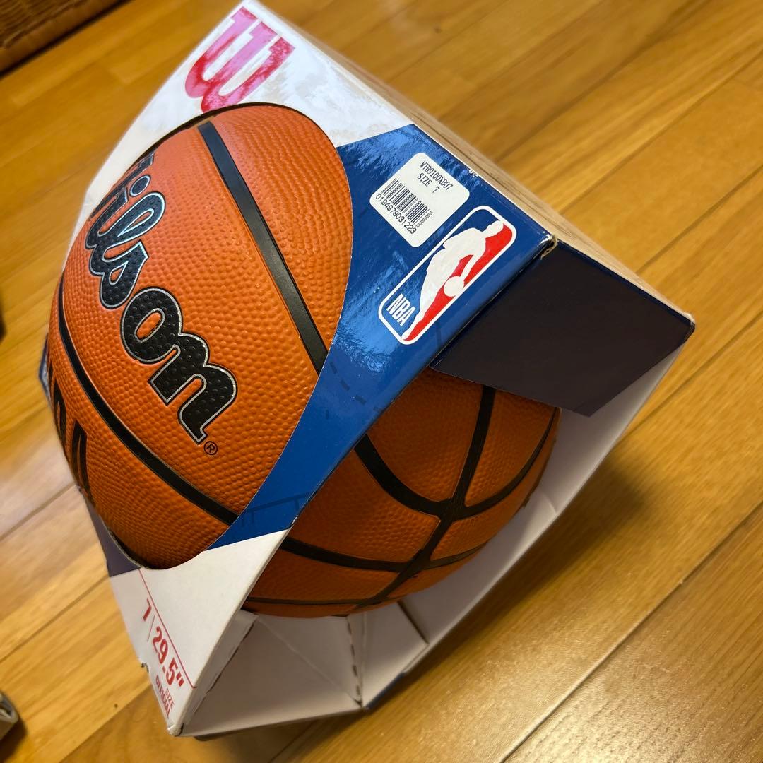 お値下げWilsonバスケッボールNBADRVPROBSKT7号球