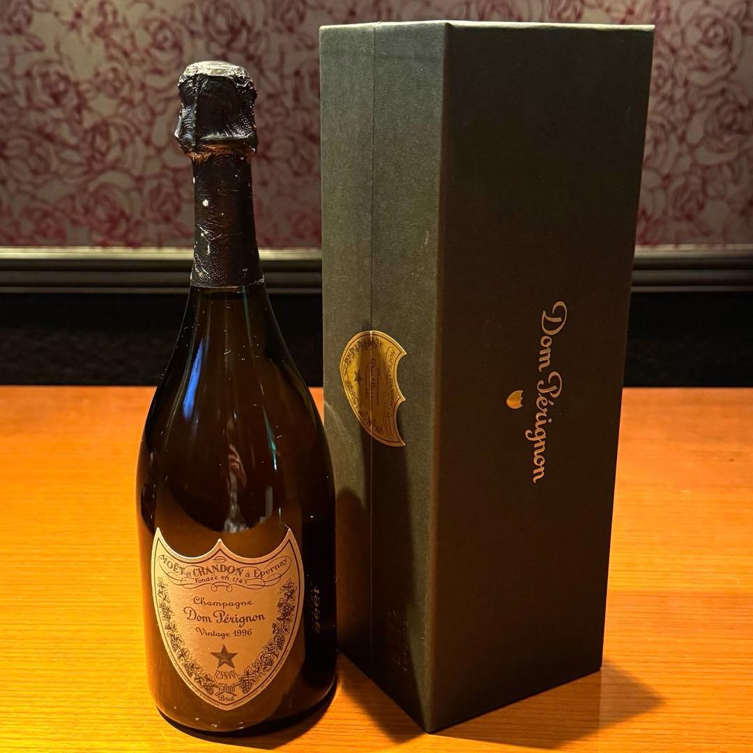 未開栓　Dom Pérignon Vintage 1996