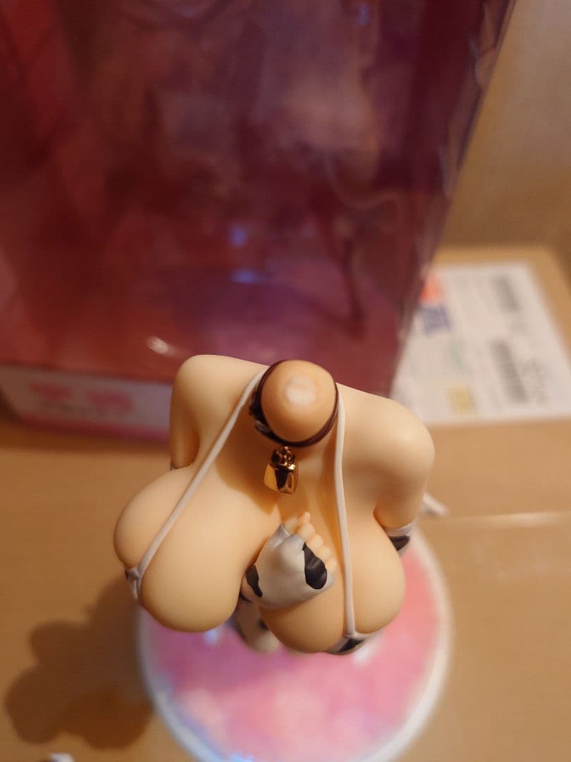 ジャンクwave宇崎月 牛柄ビキニフィギュア