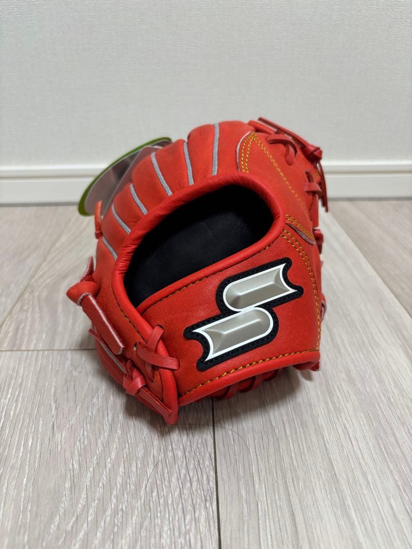 少年軟式野球用グローブ　右利き用（未使用）