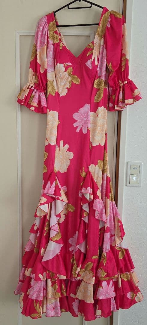 フラメンコ衣装 花柄ドレス
