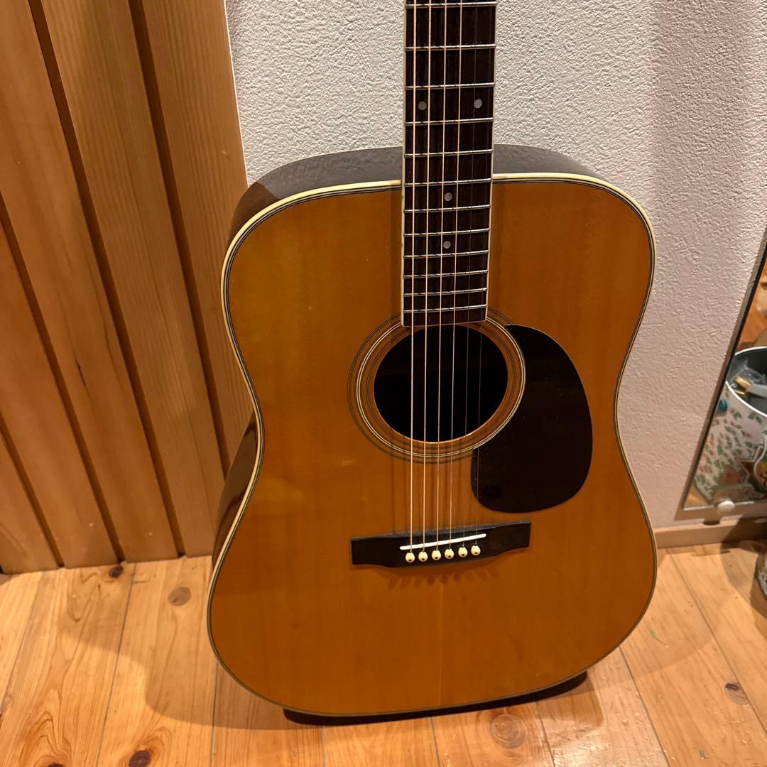 thumb アコースティックギター