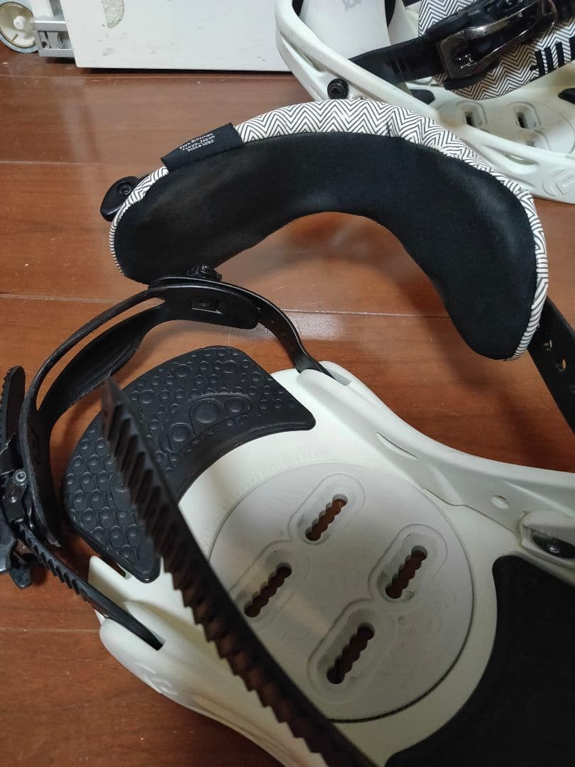 FLUX フラックス PR スノーボードビンディング ホワイト/ブラック