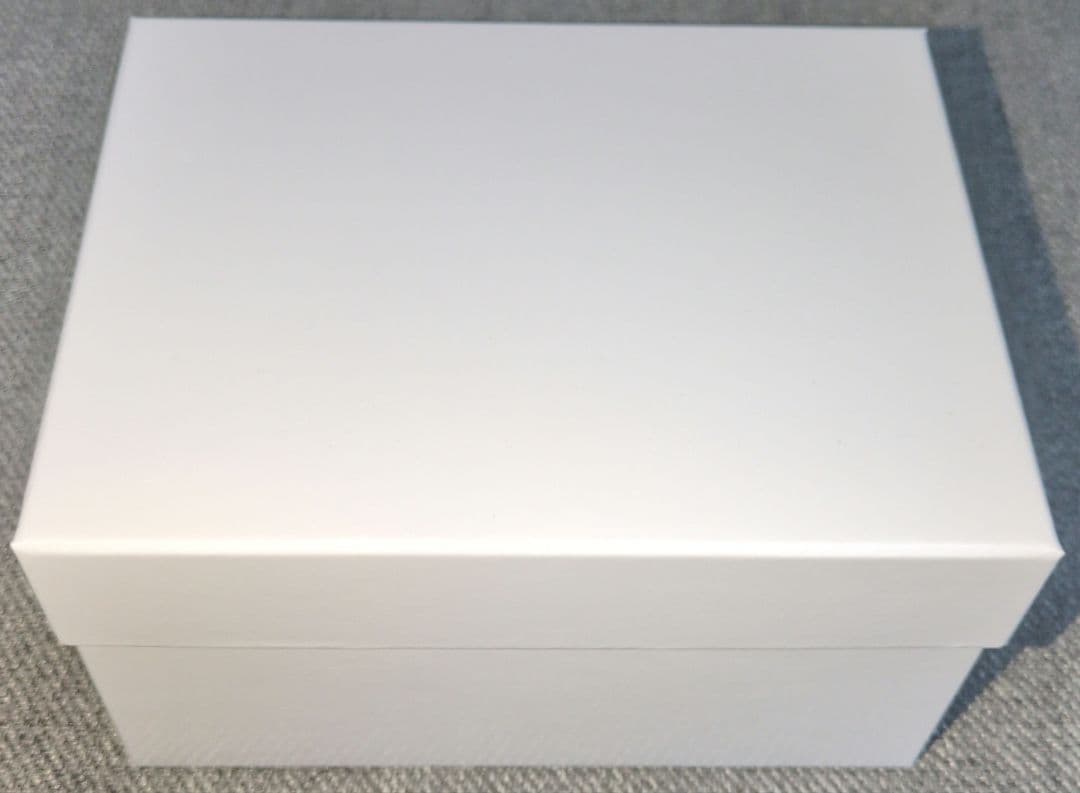 【推しの子】×セイコー オフィシャルコラボウォッチ　星野アイ ver