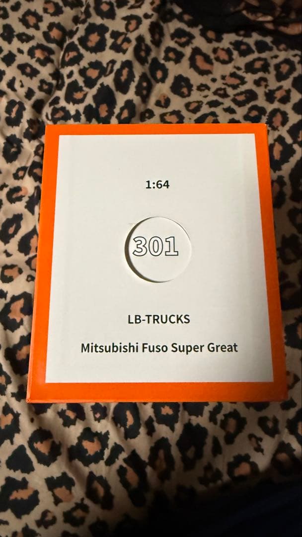 Liberty Walk トラックモデル ホワイト