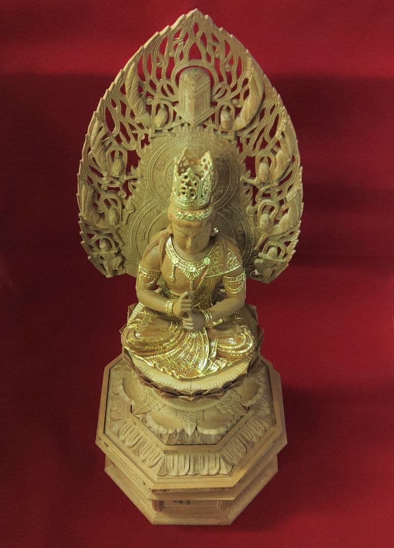 大日如来像(宝冠付き)