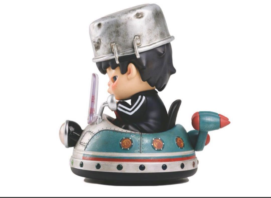 THE UFO CHASER Hirono POPMART ビッグサイズ