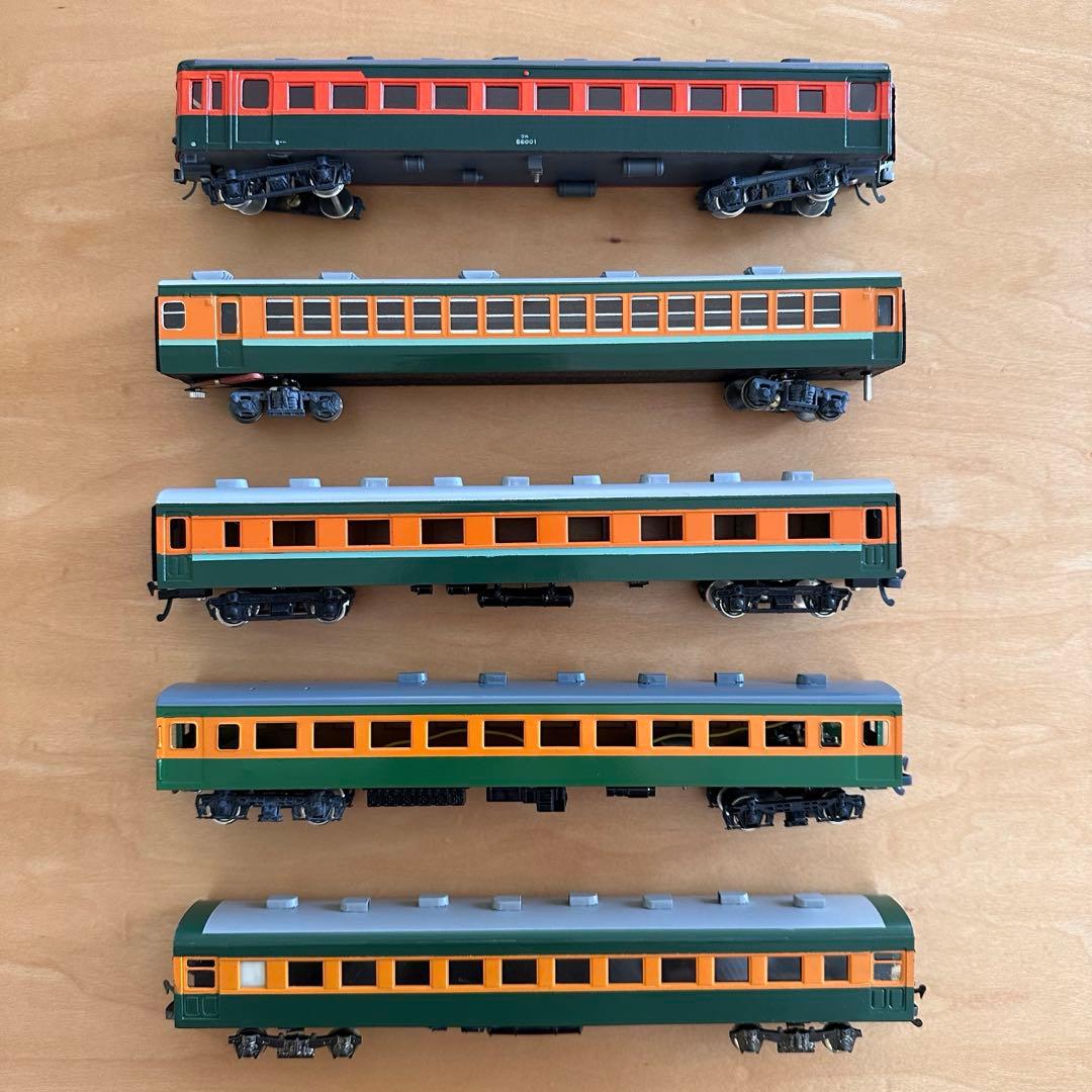 牧*り様 旧湘南型　80系　HOゲージ　一等車　鉄道模型　完成車　モーター付き
