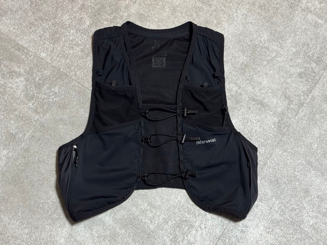 nnormal ノーマル　Race Vest 5L サロモン トレラン