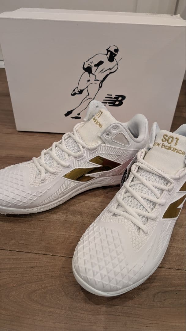 new balance ホワイト/ゴールド スパイク　大谷翔平