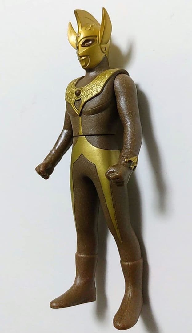 ★稀少ゴールド★ウルトラマンタロウ ULTRAMANソフビ　ゼロ　ベリアル