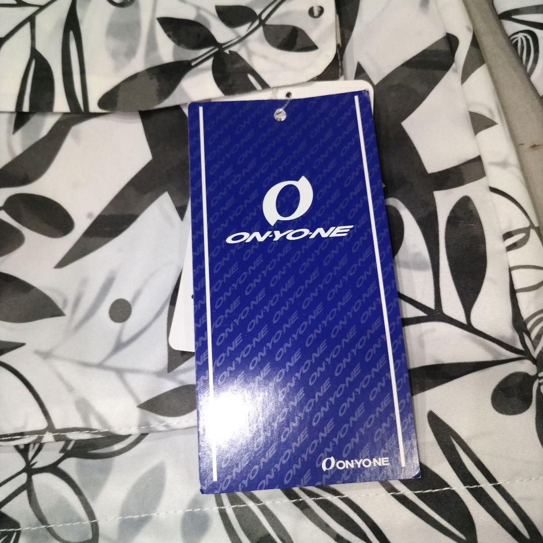 新品オンヨネ レディースL 多機能 多収納 スキーウェア上下セット スノーウェア