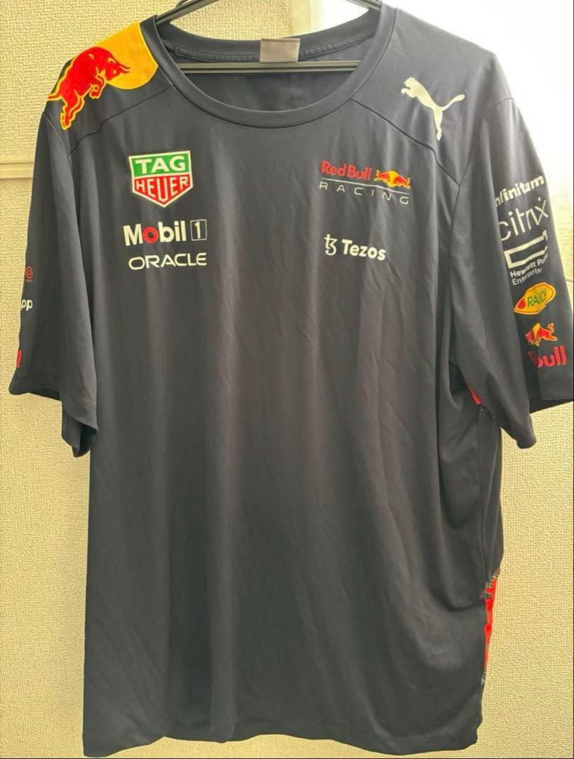 レッドブル　F1 キャップ帽子ユニフォーム