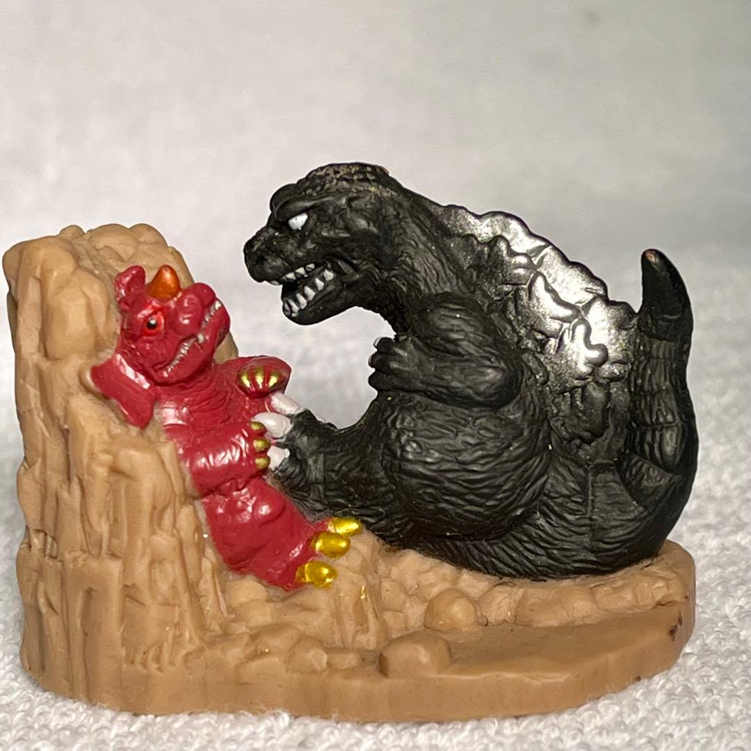 ディフォル名鑑　ゴジラ激闘集！　全12種