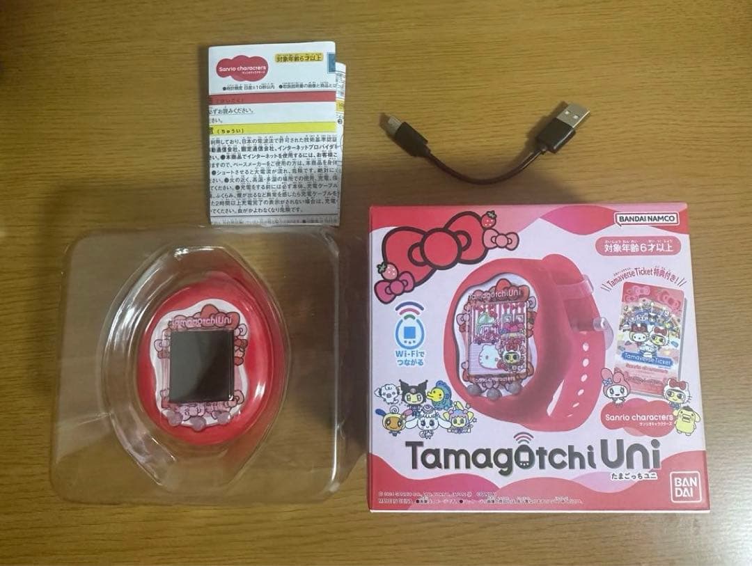 BANDAI Tamagotchi Uni サンリオキャラクターズ